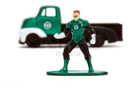 Autíčko Chevy COE 1952 DC Jada kovové s otvárateľnými dverami a figúrka Green Lantern dĺžka 12 cm 1:32