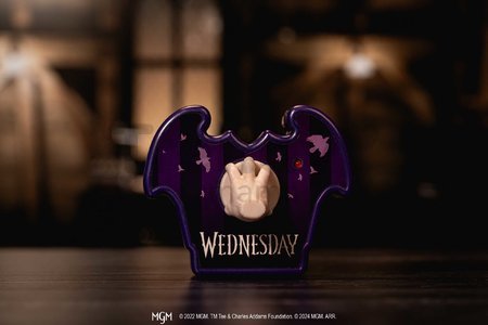 Chodiaca ruka na diaľkové ovládanie RC Wednesday Thing Jada s USB nabíjaním od 8 rokov