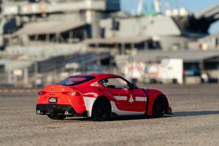 Autíčko Robotech ´20 Toyota Supra Jada kovové s otvárateľnými časťami a figúrkou Miriya Sterling dĺžka 20 cm 1:24