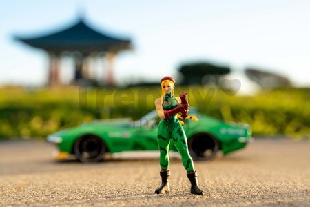 Autíčko Chevrolet Stingray 1969 Street Fighter Jada kovové s otvárateľnými časťami a kovová figúrka Cammy White dĺžka 20 cm 1:24