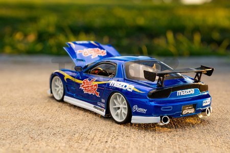 Autíčko Mazda RX-7 1993 Street Fighter Jada kovové s otvárateľnými časťami a figúrka Chun-Li dĺžka 20 cm 1:24