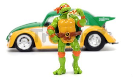 Autíčko Ninja korytnačky VW Drag Beetle 1959 Jada kovové s otvárateľnými dverami a figúrkou Michelangelo dĺžka 19 cm 1:24