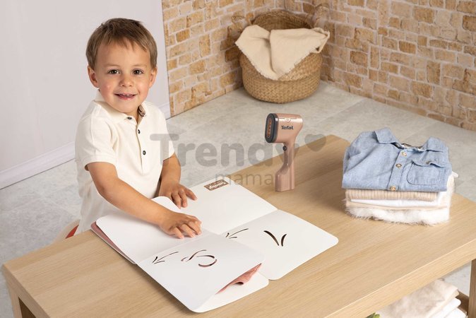 Ručný naparovač s doskou na skladanie oblečenia Tefal Steam&Fold Set Smoby so svetlom a vešiakom