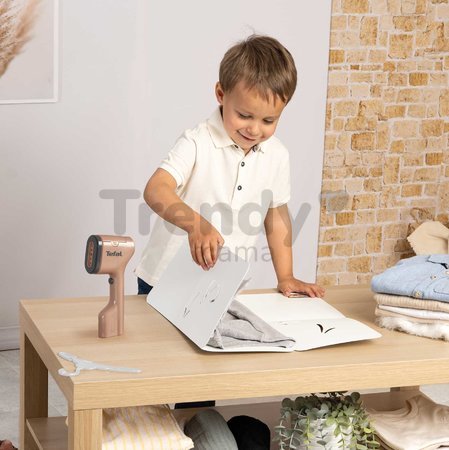 Ručný naparovač s doskou na skladanie oblečenia Tefal Steam&Fold Set Smoby so svetlom a vešiakom