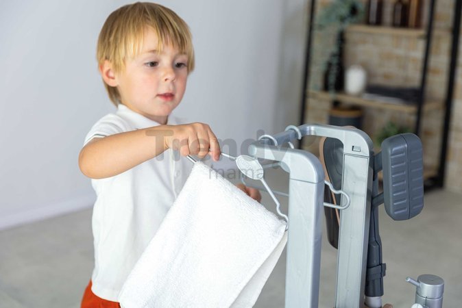 Práčovňa s práčkou a elektronický vysávač Rowenta Wash&Clean Laundry Smoby so zvukom a žehličkou 17 doplnkov
