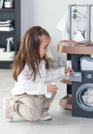 Práčovňa s práčkou a elektronický vysávač Rowenta Wash&Clean Laundry Smoby so zvukom a žehličkou 17 doplnkov