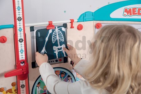 Lekárska ordinácia s anatómiou ľudského tela Doctor's Office Smoby obojstranná s röntgenom a zrakovým testom a 65 doplnkov