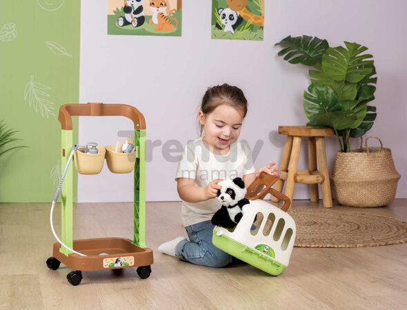 Veterinársky vozík s plyšovou pandou Veterinary Trolley Smoby s prenosným boxom a stetoskopom s teplomerom 8 doplnkov