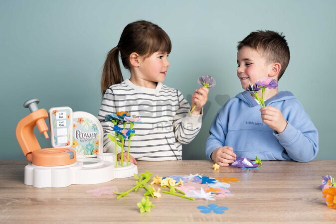 Kvetinárstvo s vlastnou výrobou textilných kvetov Crea My Flower Factory Smoby s vázami 102 doplnkov