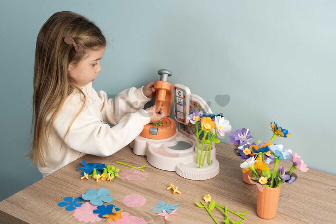 Kvetinárstvo s vlastnou výrobou textilných kvetov Crea My Flower Factory Smoby s vázami 102 doplnkov