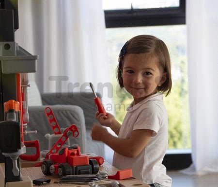 Pracovná dielňa Black+Decker Smoby s mechanickou vŕtačkou a autíčkom s 92 doplnkami