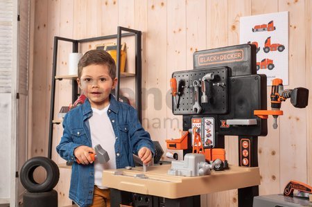 Pracovný stôl trojkrídlový Black&Decker Mega Center Smoby strojárstvo inštalatérstvo maľovanie a tesárstvo 100 doplnkov 103 cm výška