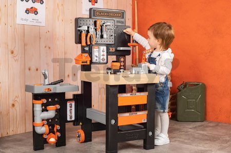 Pracovný stôl trojkrídlový Black&Decker Mega Center Smoby strojárstvo inštalatérstvo maľovanie a tesárstvo 100 doplnkov 103 cm výška