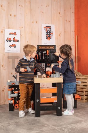 Pracovný stôl trojkrídlový Black&Decker Mega Center Smoby strojárstvo inštalatérstvo maľovanie a tesárstvo 100 doplnkov 103 cm výška