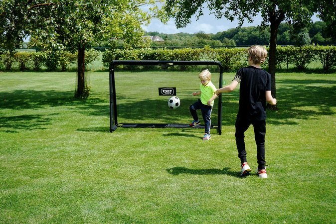Futbalová bránka Maestro steel football goal Exit Toys oceľový rám 180*120 cm