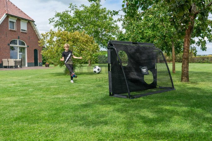 Futbalová bránka Maestro steel football goal Exit Toys oceľový rám 180*120 cm