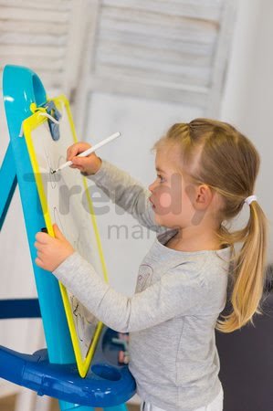 Školská tabuľa obojstranná Activity Plastic Board Smoby 2v1 magnetická na fixky a kriedu a 7 doplnkov