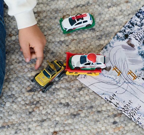 Adventný kalendár s autíčkami Advent Calendar Majorette 24 prekvapení so 16 doplnkami od 5 rokov