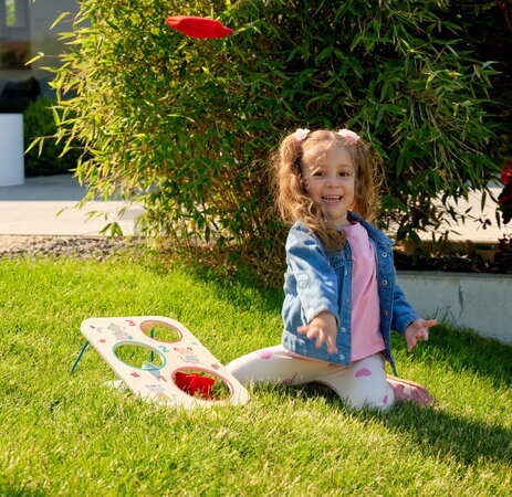 Drevená hra hádzanie vreciek na terč Outdoor Throwing Game Eichhorn 6 vrecúšok pre 1-2 hráčov