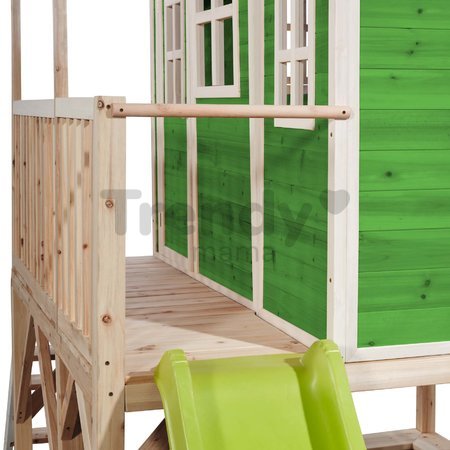Domček cédrový na pilieroch Loft 550 Green Exit Toys veľký s vodeodolnou strechou pieskoviskom a 1,75 m šmykľavkou zelený