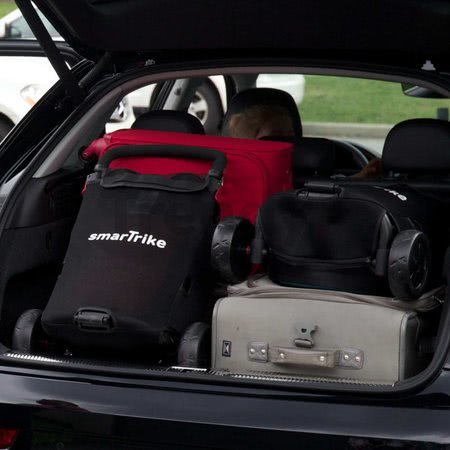 Trojkolka skladacia smarTfold 600S Black&White 7v1 smarTrike luxusná TouchSteering polstrovaná s EVA kolesami od 9 mes