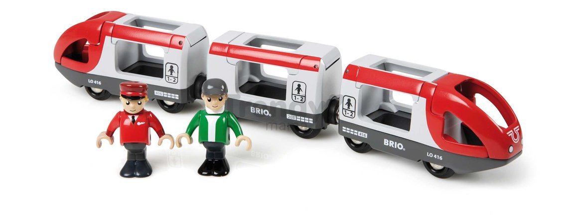 Drevený vláčik Travel Train BRIO otvárateľný s 3 vagónmi a 2 figúrkami od 3 rokov BRIO5057