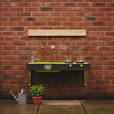 Záhradná kuchynka Yummy 50 Wooden Mud Kitchen Exit Toys s tečúcou vodou v dreze a kuchynským náradím ET51100000