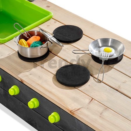 Pieskovisko s kuchynkou s tečúcou vodou Aksent Wooden Sandpit Exit Toys objem 440 kg s kuchynskými doplnkami 200*140 cm od 3 rokov