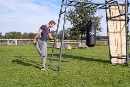 Multifunkčné fitness centrum GetSet Powerstation PS520 Exit Toys s boxovacím vrecom bradlami lavičkou lezeckou stenou a lanom na šplhanie