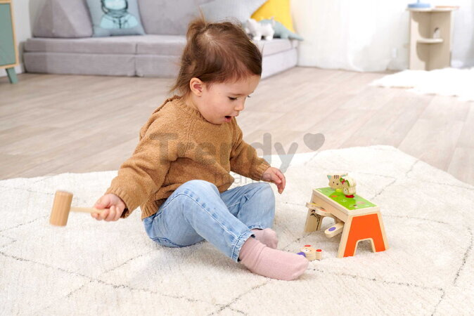 Drevená hra zatĺkačka Zvieratká Knocking Game Pop Up Eichhorn s kladivkom pre rozvoj jemnej motoriky od 12 mes