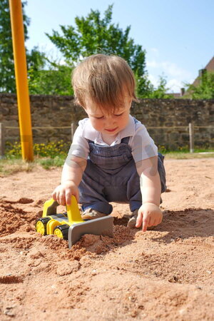 Pluh s rukoväťou Power Worker Griffy Plow Blade BIG pracovný stroj 25 cm s gumenými kolesami od 12 mes