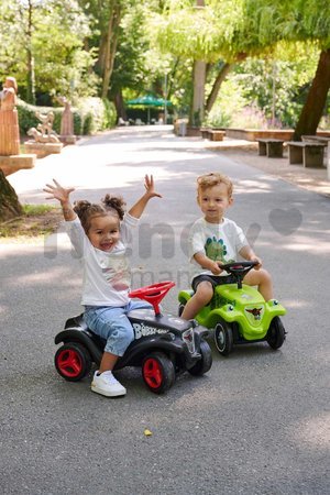 Odrážadlo auto Bobby Car Classic Dino BIG zelené s klaksónom a nálepkami dinosaurov od 12 mes