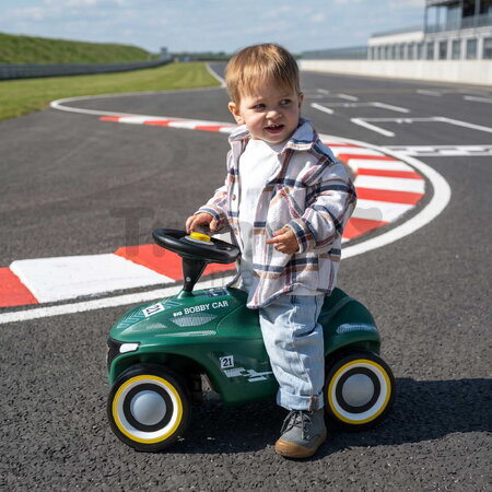 Odrážadlo auto s pretekárskym číslom Bobby Car Neo RS Green BIG zelené s klaksónom a tichými gumenými kolesami od 12 mes