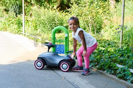 Benzínová pumpa a elektro nabíjanie všetkých odrážadiel Bobby Car Service Station BIG obojstranná s rampou od 18 mes