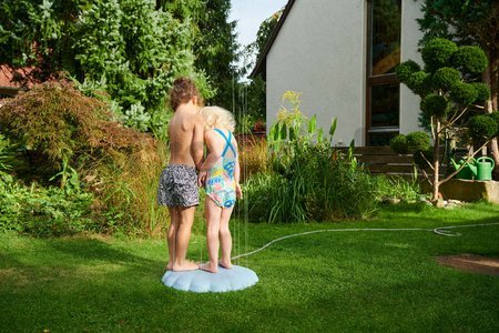 Vodná hra striekajúca mušľa Splash Shower BIG s dotykovým senzorom na nohy sa spustí voda od 2 rokov
