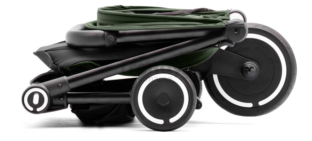 Trojkolka a kočík cestovná Traveler Olive 4v1 smarTrike so 160° polohovateľným sedadlom a slnečnou clonou rozšíriteľná od 6 mes