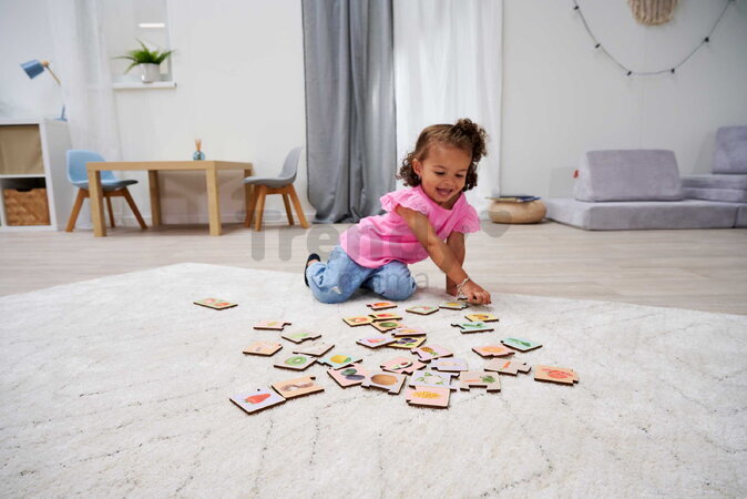 Drevené puzzle Ovocie a zelenina Montessori Eichhorn 34 dielikov so 17 motívmi od 24 mes