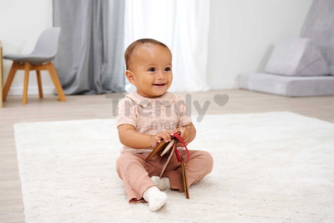 Drevená obrázková knižka so zvieratkami Montessori Picture Book Eichhorn 12 strán s krúžkom na zavesenie od 12 mes