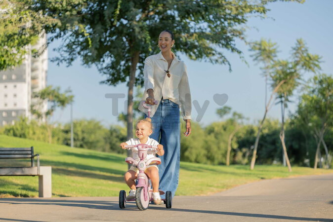 Trojkolka s vodiacou tyčou Breeze S Peach TouchSteering smarTrike s voľnobehom s košíkom na fľašku od 15 mes