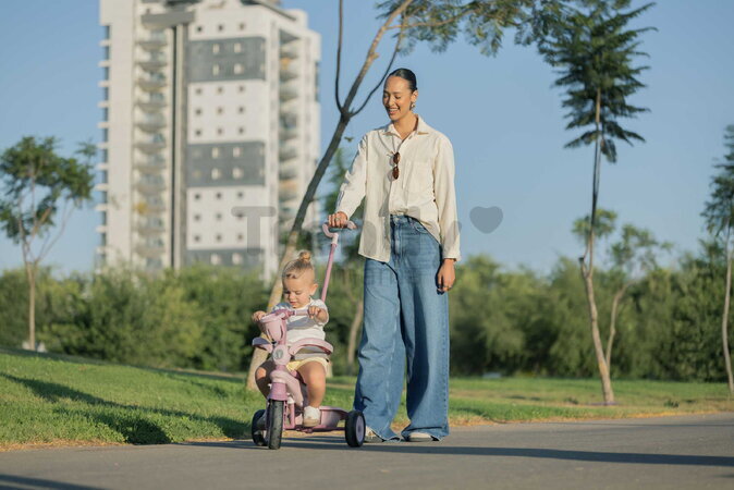 Trojkolka s vodiacou tyčou Breeze S Peach TouchSteering smarTrike s voľnobehom s košíkom na fľašku od 15 mes