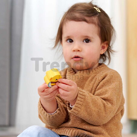 Drevená skladačka Kvety a zvieratká Stacking Game Eichhorn 13 stohovateľných kociek od 24 mes