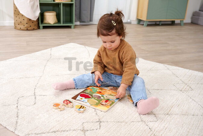 Drevené puzzle s textilnou štruktúrou Zvieratká Feel Puzzle with Fabric Eichhorn 7 vkladacích kociek so zvieratkami od 12 mes