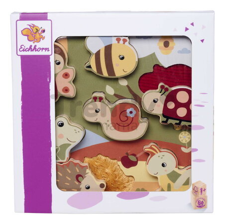 Drevené puzzle s textilnou štruktúrou Zvieratká Feel Puzzle with Fabric Eichhorn 7 vkladacích kociek so zvieratkami od 12 mes