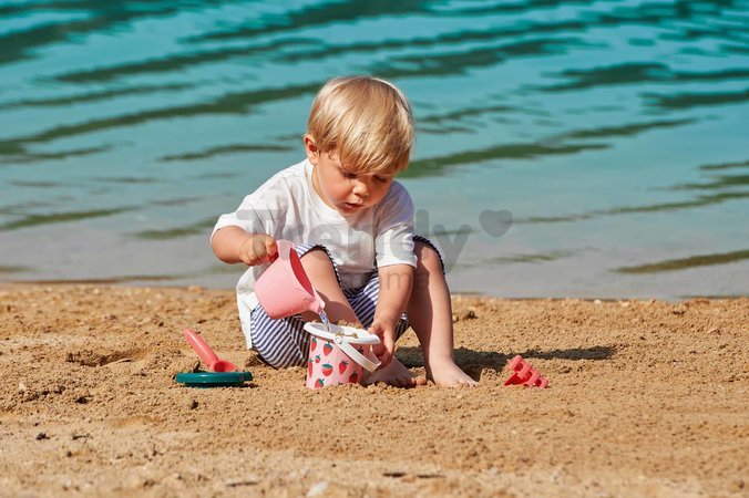 Vedro set s krhličkou Strawberry Bucket Beach Écoiffier 12 cm výška 5 dielov s lopatkou a hrabličkami od 12 mes
