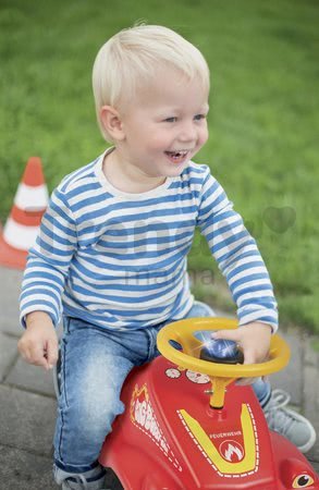 Odrážadlo auto Bobby Car Classic Požiarnik BIG červené so zvukom a svetlom a nálepkami v rôznych jazykoch od 12 mes