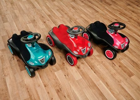 Odrážadlo Bobby Car Next Raspberry BIG s LED reflektormi a elektronickým klaksónom ergonomické sedadlo s velúrom od 12 mes