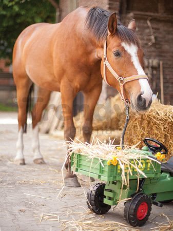 Šliapací traktor Fendt BIG na reťazový pohon s plošinou a klaksónom