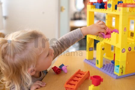 Stavebnica Peppa Pig rodinka v domčeku PlayBIG Bloxx BIG so 4 figúrkami 107 dielov od 1,5-5 rokov
