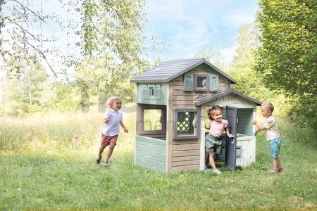 Domček Priateľov ekologický v prírodných farbách Friends Evo Playhouse Green Smoby rozšíriteľný 2 dvere 6 okien z recyklovaného materiálu s UV filtrom