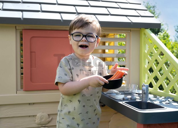 Domček s kuchynkou a 17 doplnkov Nature Playhouse&Kitchen Life Smoby rozšíriteľný 3 okná s 2 žalúziami a posuvnými okenicami s UV filtrom od 24 mes - 